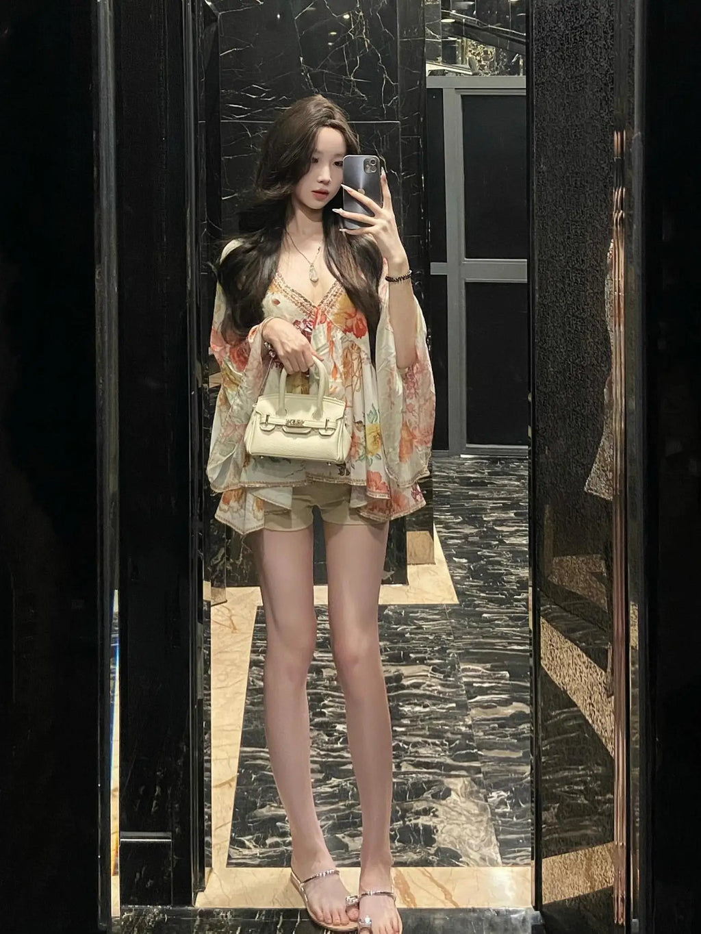 French Style Loose Fit Diamond Embellished Bell Sleeve Shirt Women's V-Neck Spring Early Spring Sexy Pure Desire Top