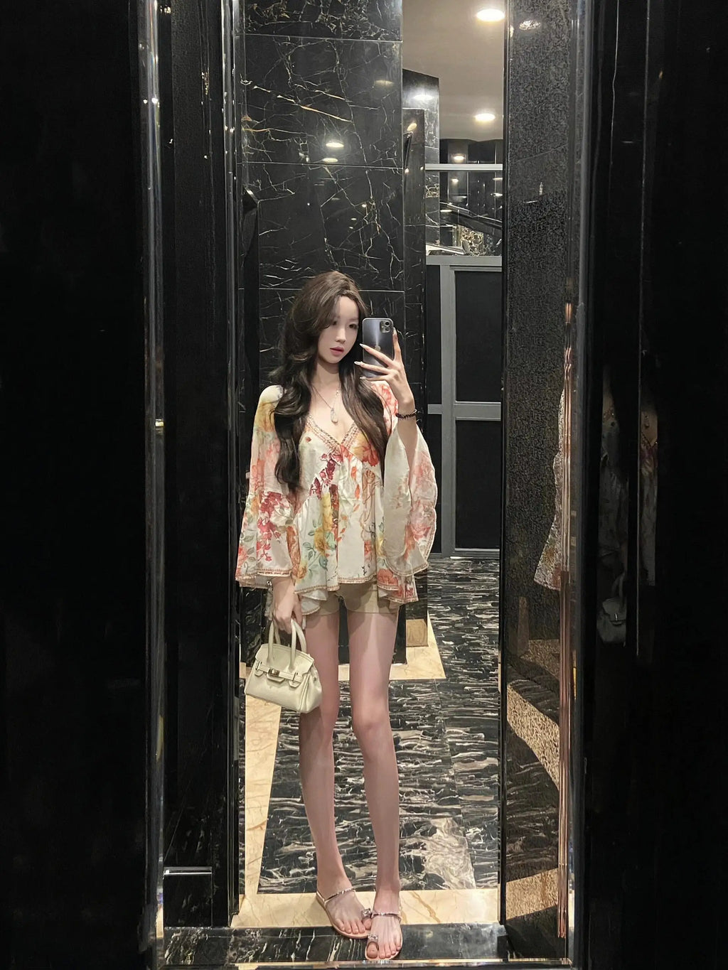 French Style Loose Fit Diamond Embellished Bell Sleeve Shirt Women's V-Neck Spring Early Spring Sexy Pure Desire Top
