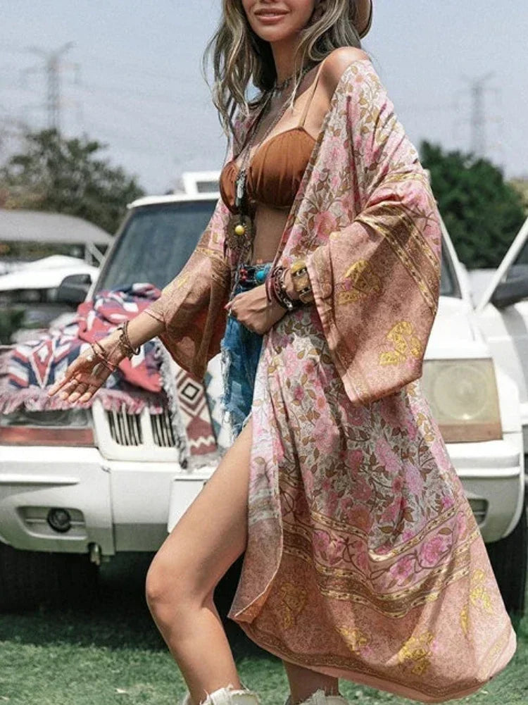 Boho Queens Women Pink Floral Print Bohemian Kimono Beach Robe Lady Batwing Sleeves Rayon Vacation Boho Bikini Cover-ups