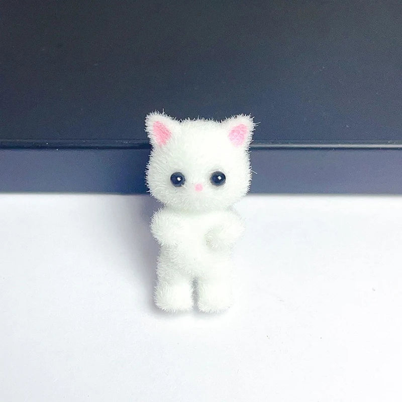 Cutie Kitty Keychain Mini