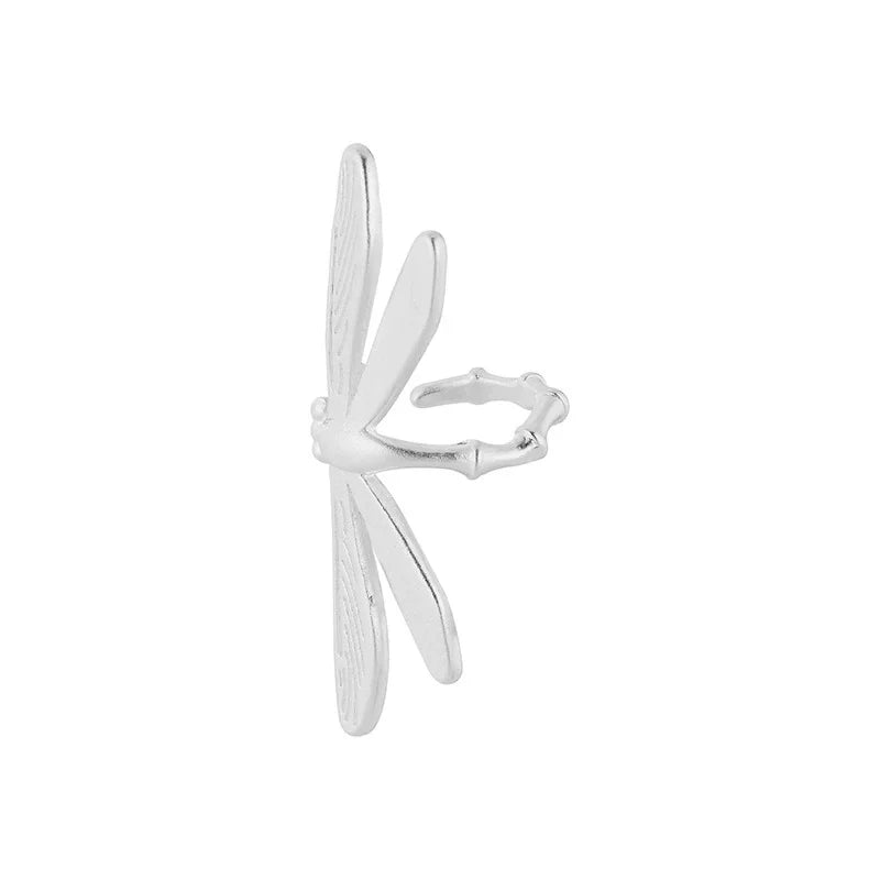 Dainty Dragonfly Earcuff