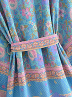 Boho Queens Floral Print Sashes Bohemian Kimono Women  V Neck Batwing Sleeves Short Robe Vacation Beach Bikini Cover-ups