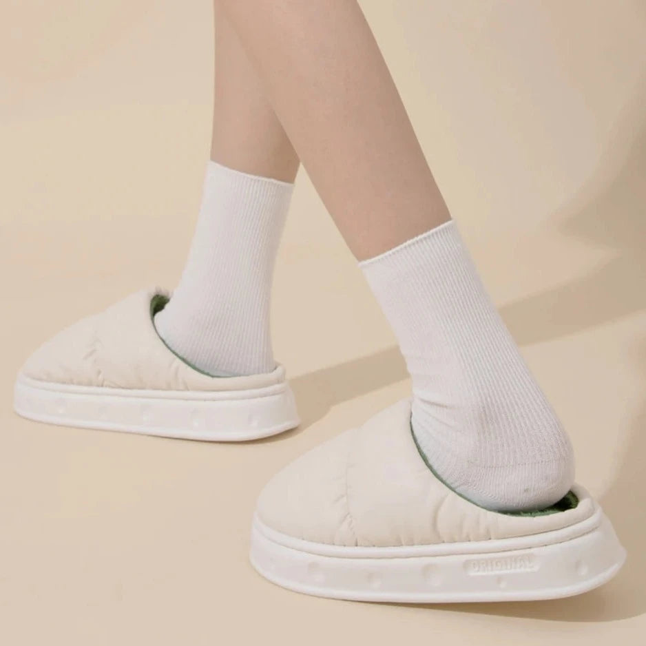 Winter Snuggle Slippers (waterproof)