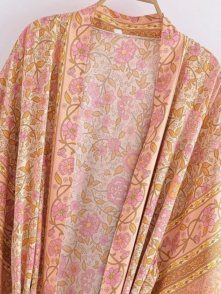 Boho Queens Women Pink Floral Print Bohemian Kimono Beach Robe Lady Batwing Sleeves Rayon Vacation Boho Bikini Cover-ups