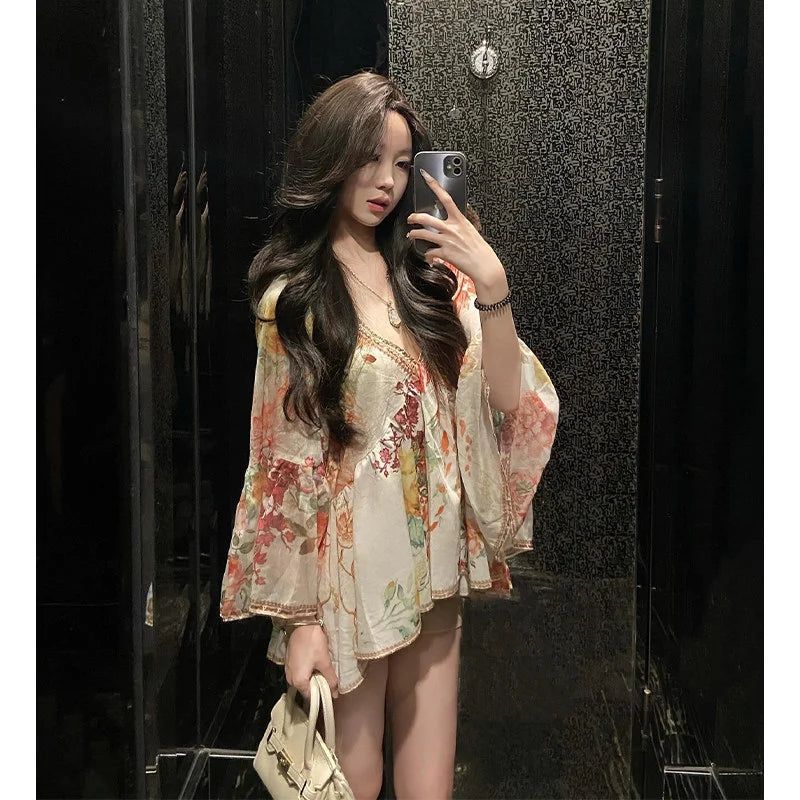 French Style Loose Fit Diamond Embellished Bell Sleeve Shirt Women's V-Neck Spring Early Spring Sexy Pure Desire Top