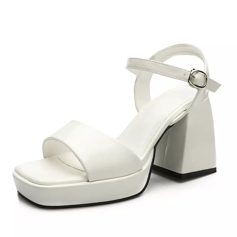 STRAPPY OPEN-TOE PLATFORM HEELS