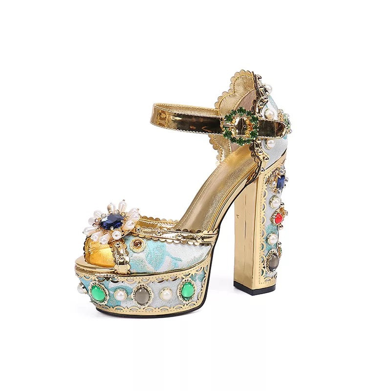 EMBROIDERED CRYSTAL-EMBEDDED PLATFORMS