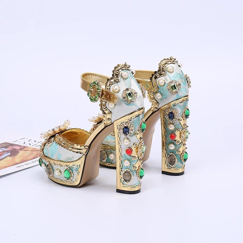 EMBROIDERED CRYSTAL-EMBEDDED PLATFORMS